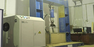 某大學(xué)電液伺服試驗(yàn)系統(tǒng)調(diào)試