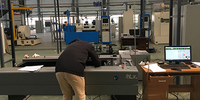 我公司為重慶某單位提供的汽車牽引環(huán)靜載荷試驗(yàn)設(shè)備通過驗(yàn)收